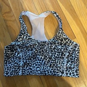 Outdoor voices “doing things” bra